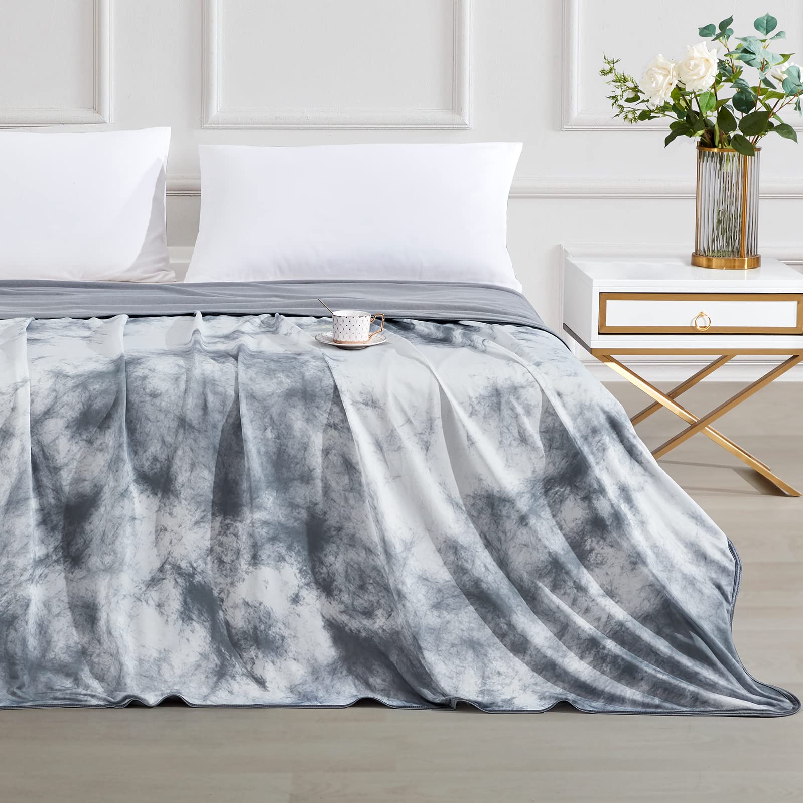 Elegear BL042150GY - dzesējošā sega ar japāņu Arc-Chill 3.0 tehnoloģiju, 150x200 cm